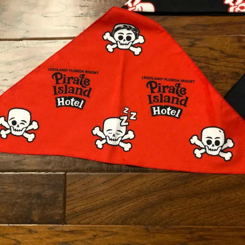 Legoland Resort Red & Black Pirate Bandanas Lot of 16 Birthday Party Favors